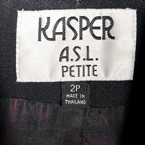 Kasper Sz 2P Button-Up Short-Sleeve Black Jacket & Black/Yellow Floral Skirt Set - Picture 3 of 16
